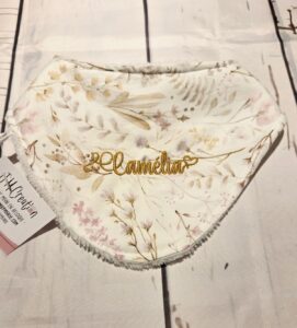 Bavette coton fleuri brodée