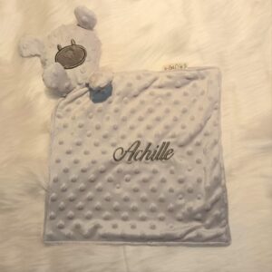 doudou artisanal fait main brodé